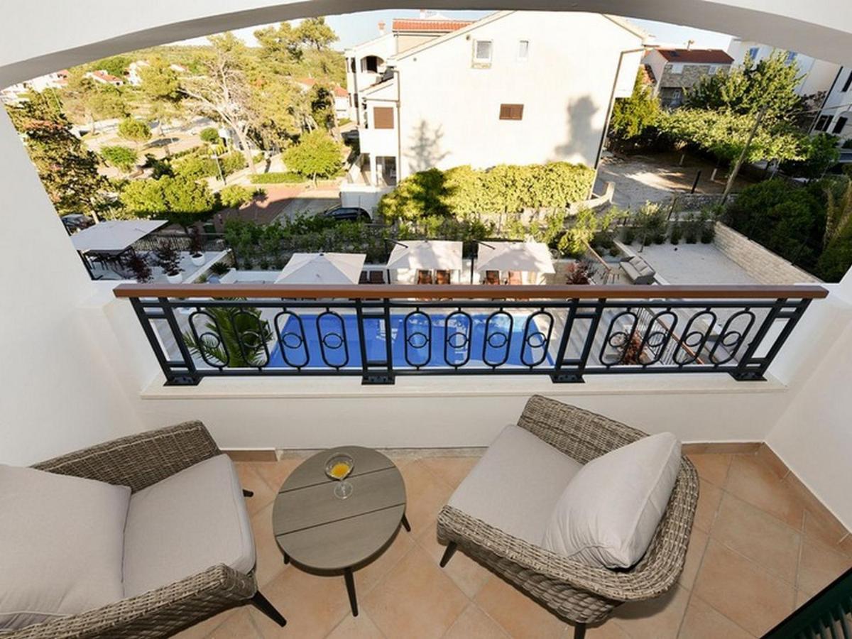 Mediterraneo Garden Apartments 佩特坎内 客房 照片