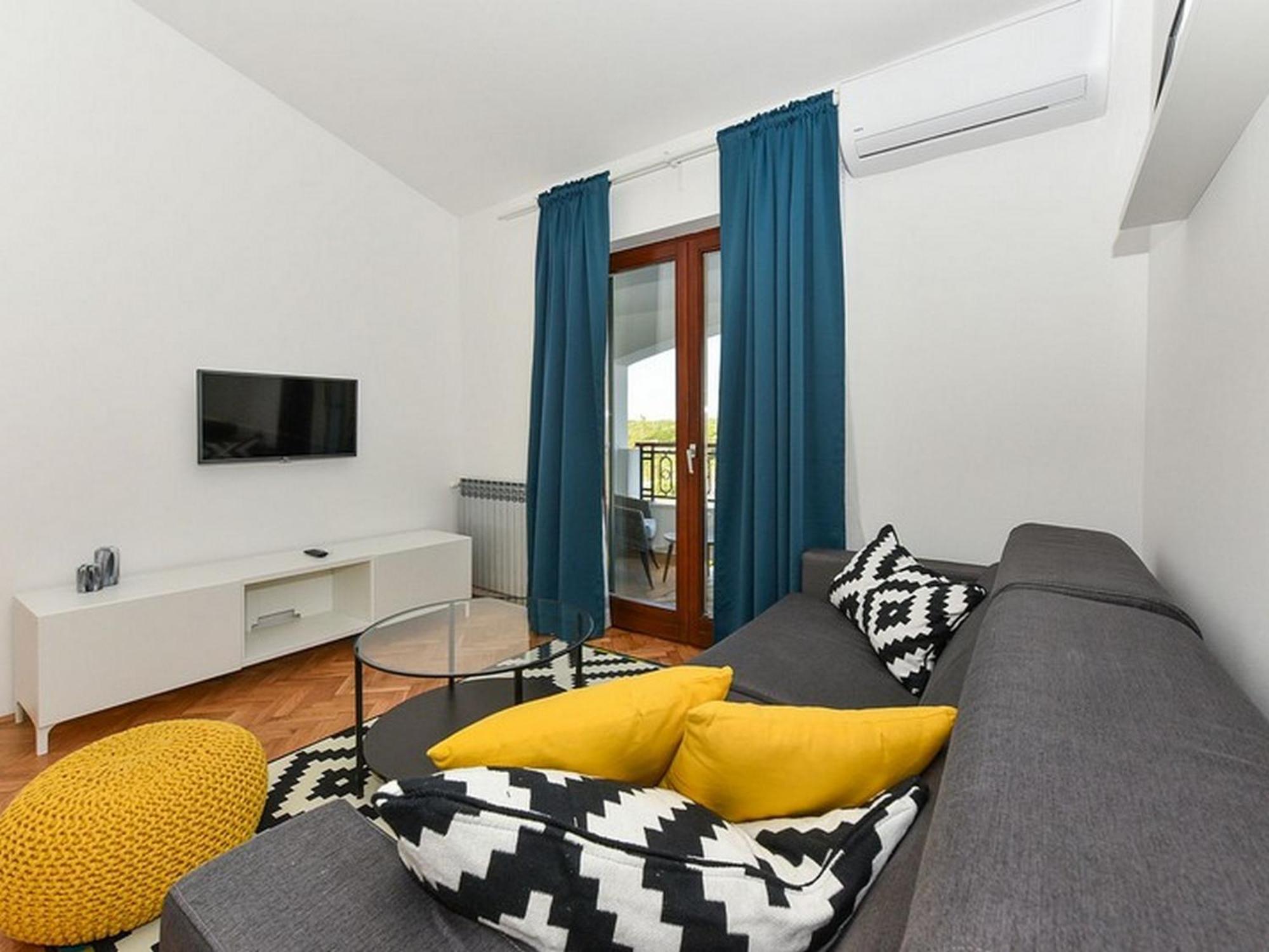 Mediterraneo Garden Apartments 佩特坎内 客房 照片
