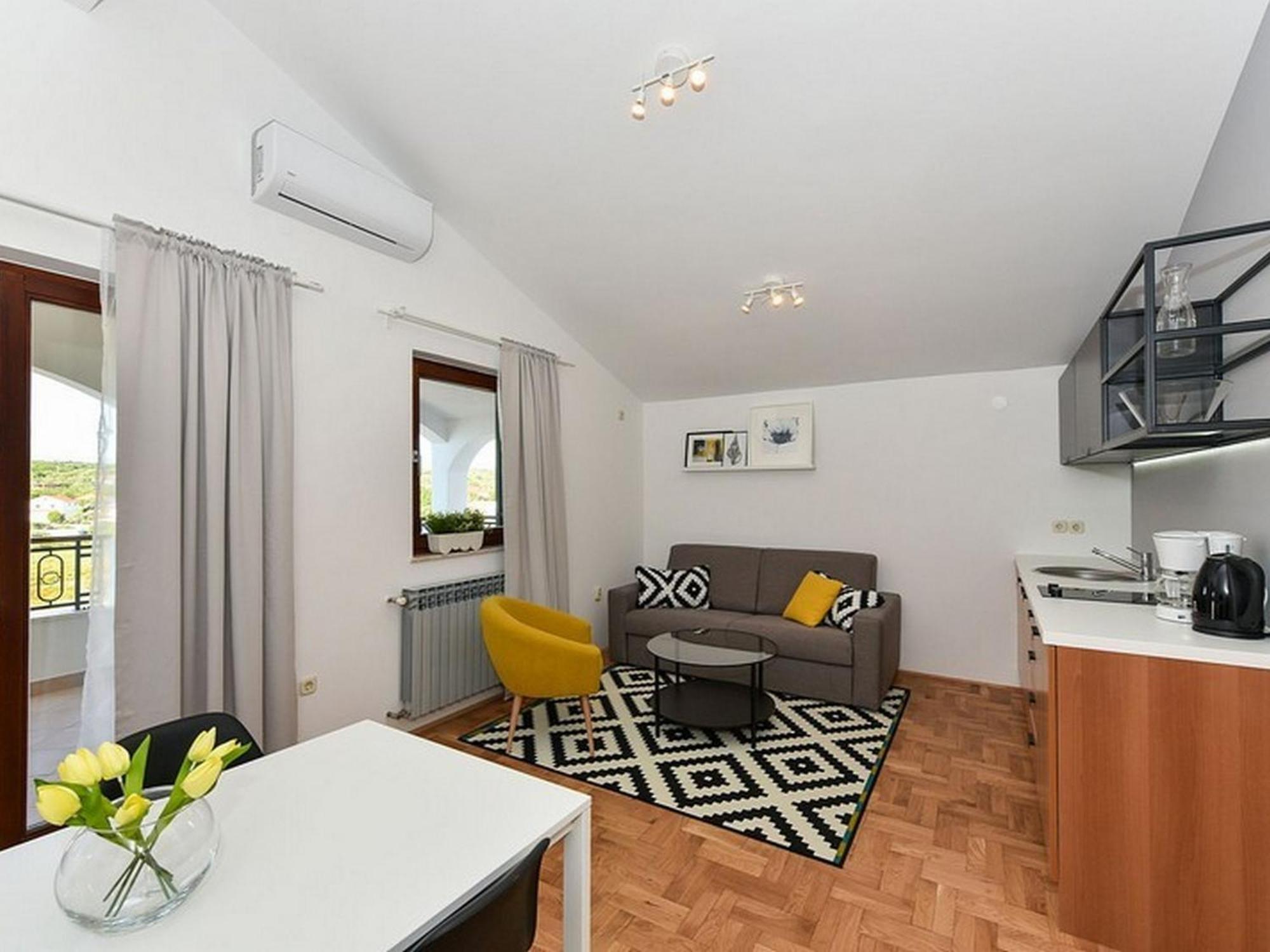 Mediterraneo Garden Apartments 佩特坎内 客房 照片