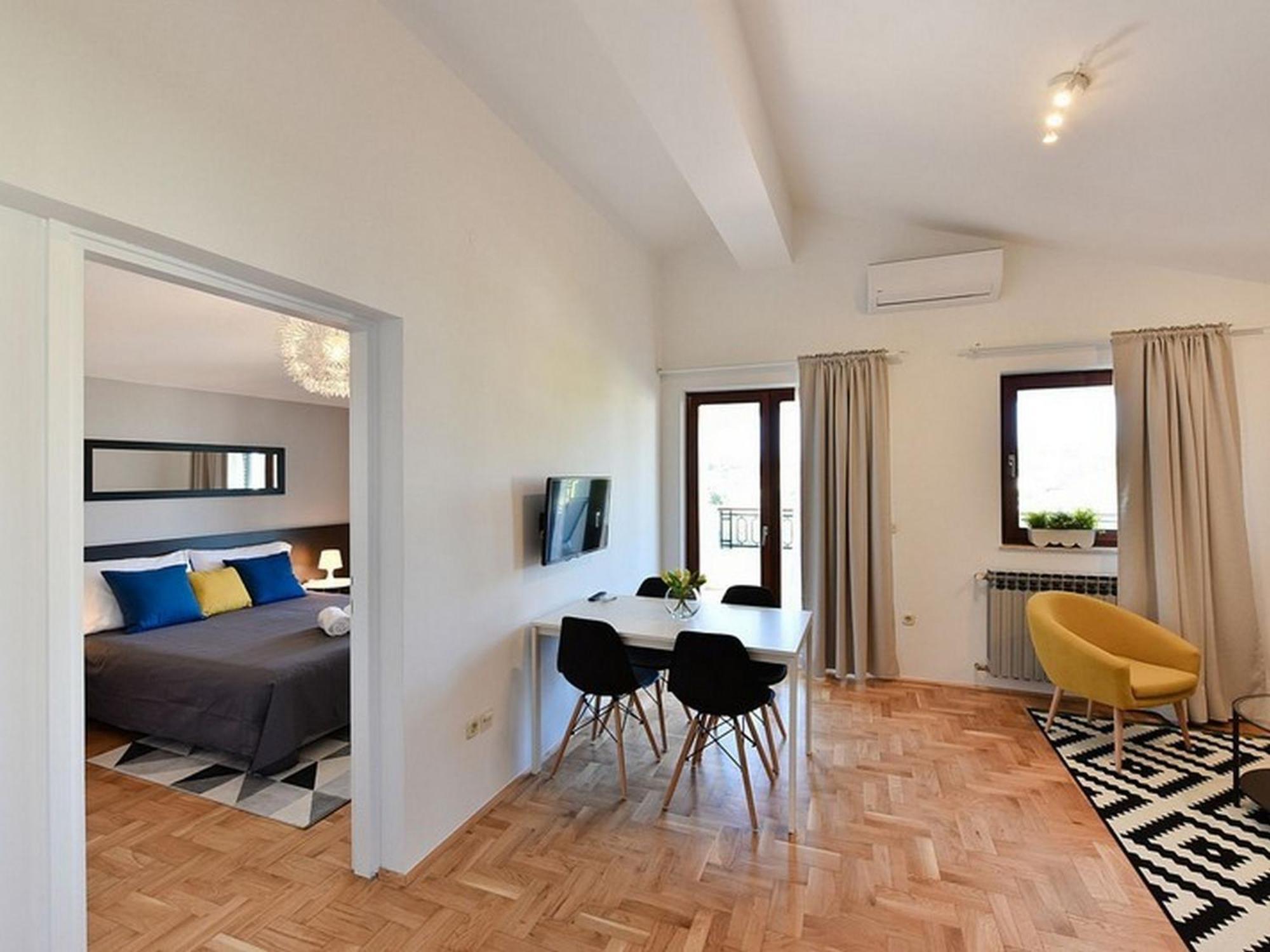 Mediterraneo Garden Apartments 佩特坎内 客房 照片