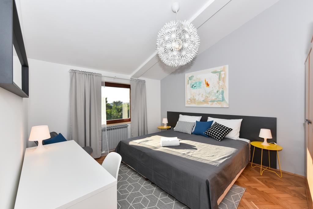 Mediterraneo Garden Apartments 佩特坎内 外观 照片